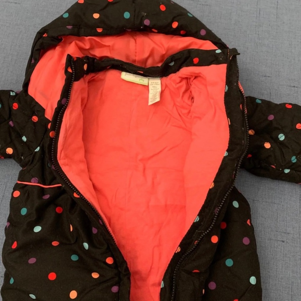 Snowsuit - Picture 2 of 4